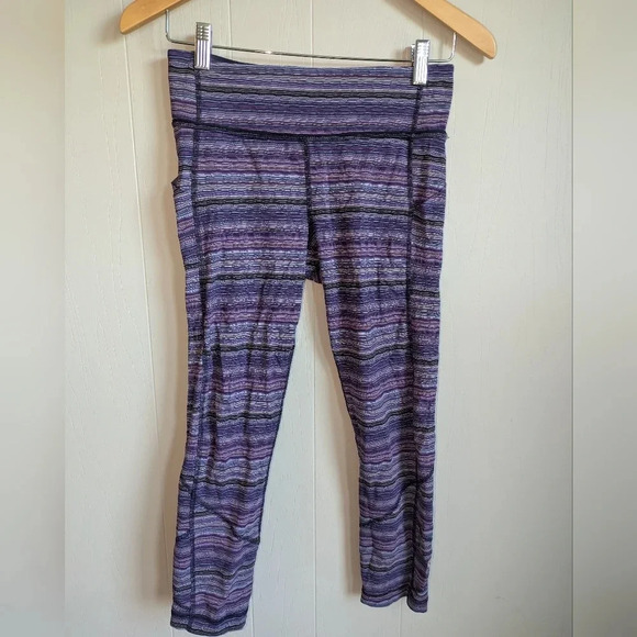 Lululemon Pace Rival CropSpace Dye Twist Ultra Violet Multi Naval Blue Size 6 - Picture 1 of 6